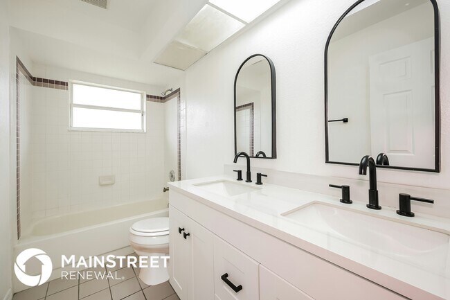 Building Photo - 1401 Kirkwood St