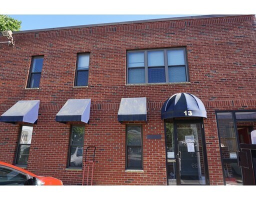 Building Photo - 13 E Hoyle St