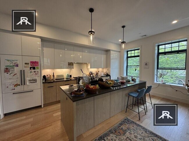 Primary Photo - 3 bedroom in Brookline MA 02445