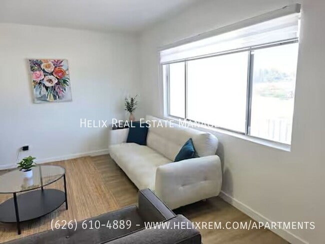 Building Photo - 1313 Huntington Dr