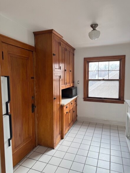 Building Photo - 4143 17th Ave S