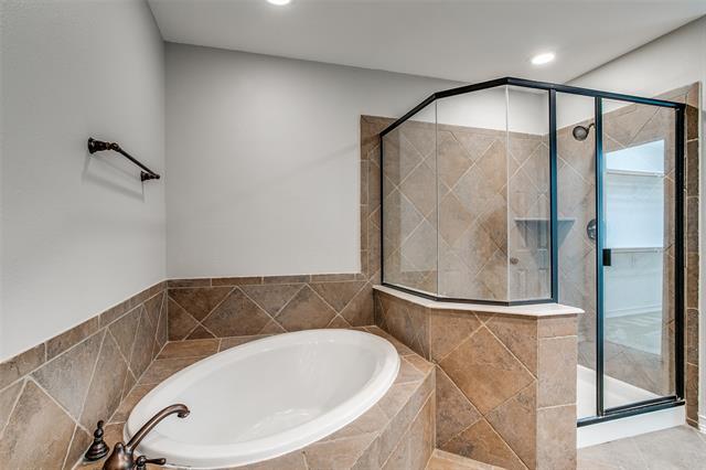 Building Photo - 1600 Abrams Rd