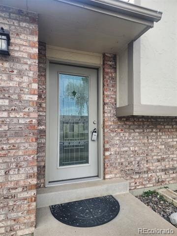 Building Photo - 9225 Clermont Dr