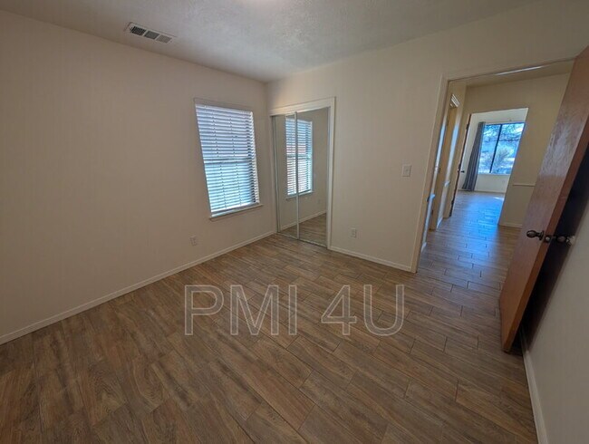 Building Photo - 3213 22nd Ave SE