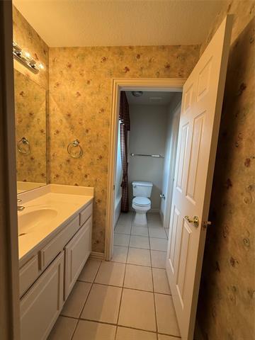 Building Photo - 7428 Spicewood Dr
