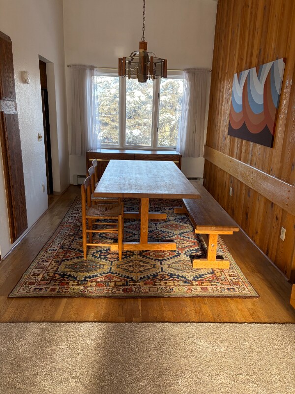 Building Photo - 635 E 73rd Ave