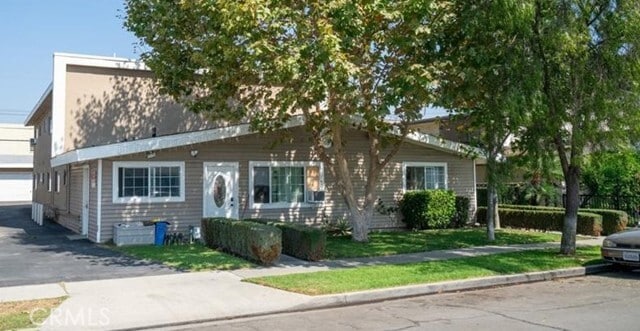 Primary Photo - 2119 E Westport Dr