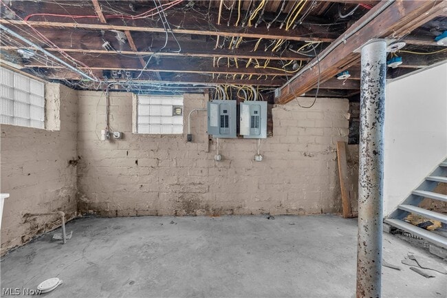 Building Photo - 8113 Garfield Blvd