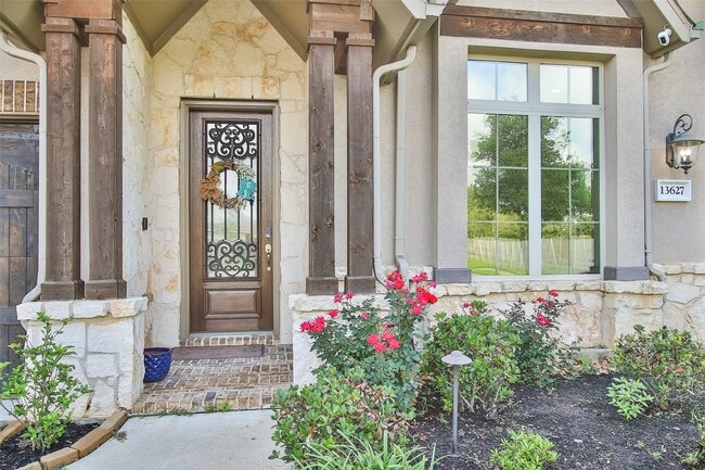 Building Photo - 13627 Tangle Branch Dr