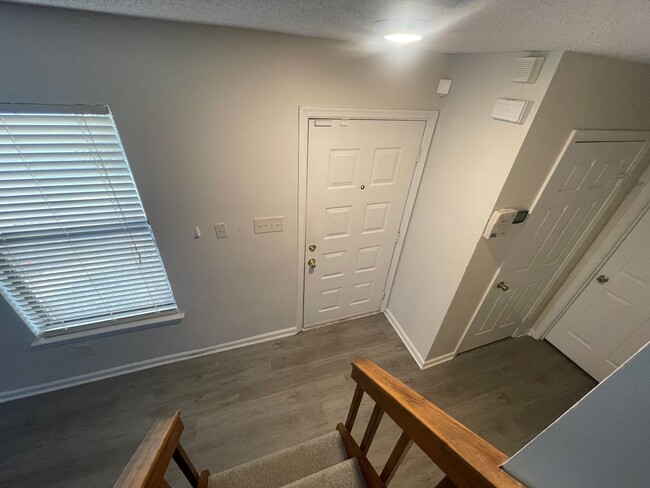 Building Photo - Kempsville Lake