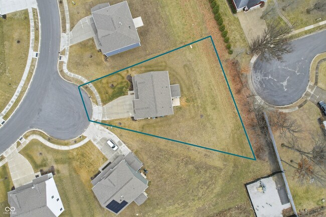 Building Photo - 7683 Fairwood Blvd