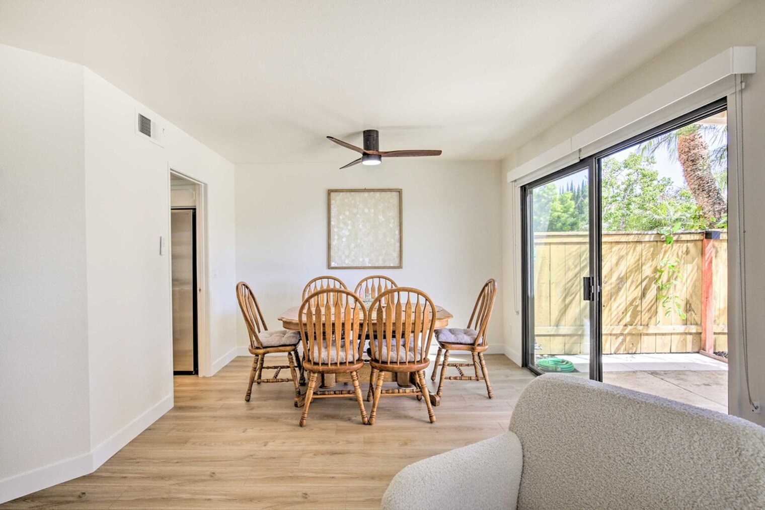 Building Photo - 6908 Peachtree Rd