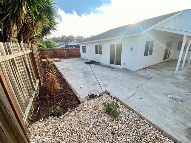 Building Photo - 18042 Westlake Cir