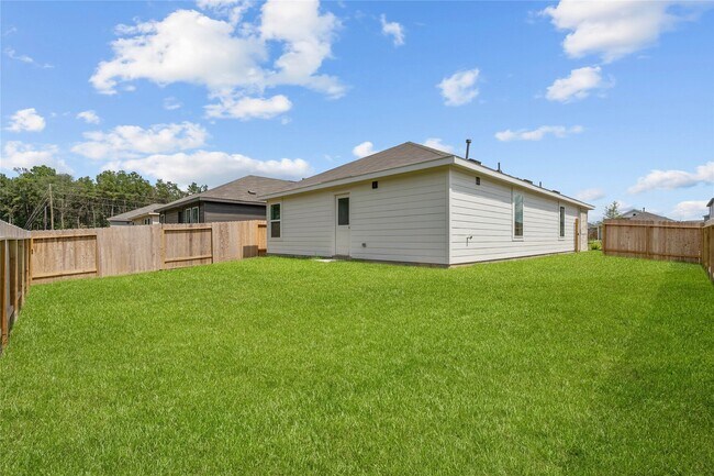 Building Photo - 14801 N Ascot Bend Cir