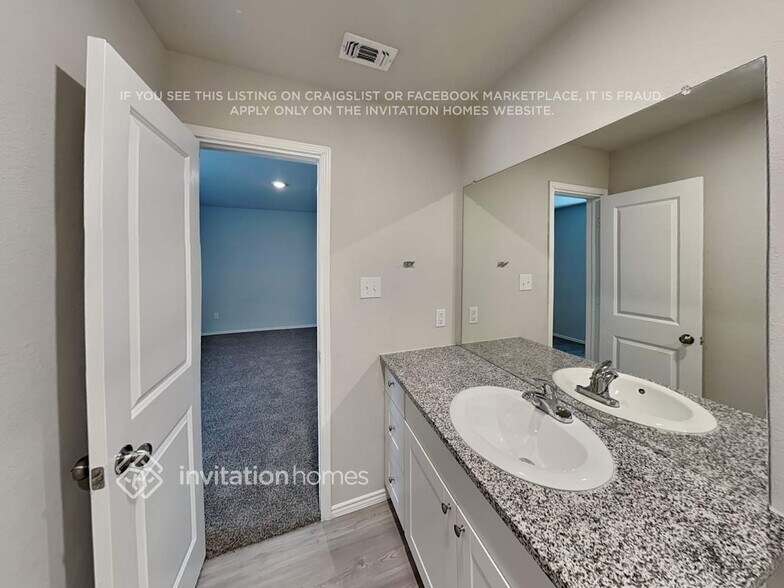 Building Photo - 5619 Basilica Pl