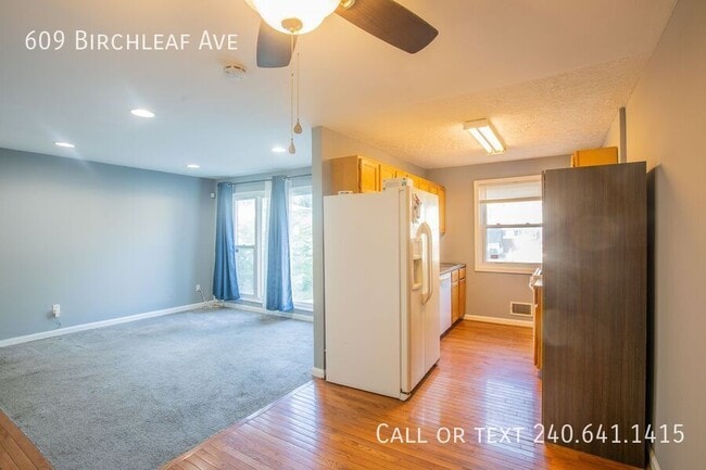 Building Photo - 609 Birchleaf Ave