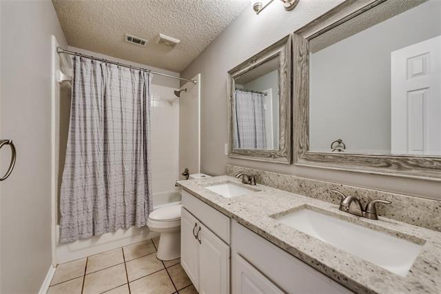 Building Photo - 3905 Windford Dr