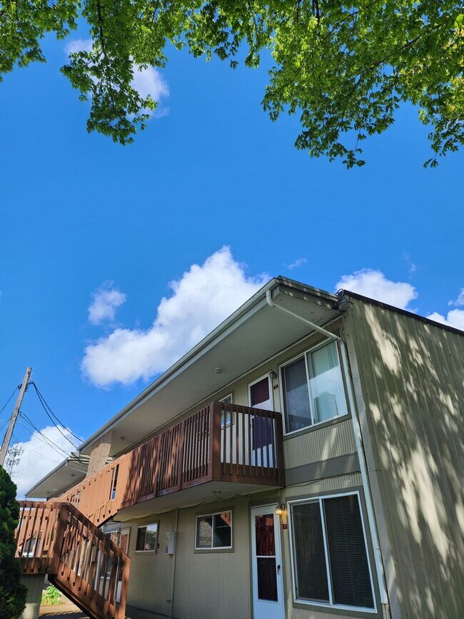 Building Photo - Cozy 1BD/1BA Apartment Near Downtown