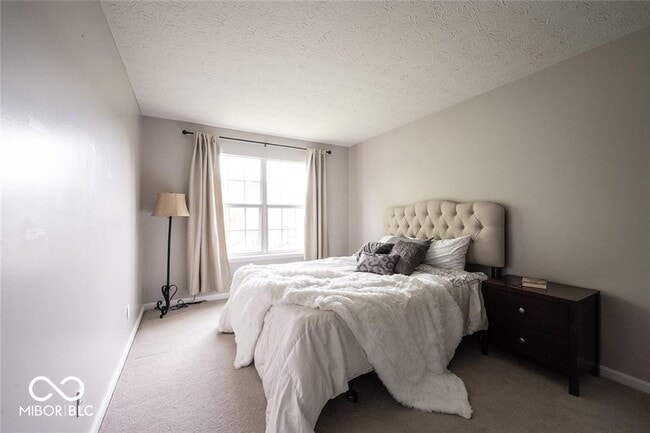 Building Photo - 6830 Antelope Dr