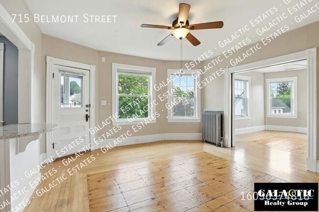 Building Photo - 715 Belmont St
