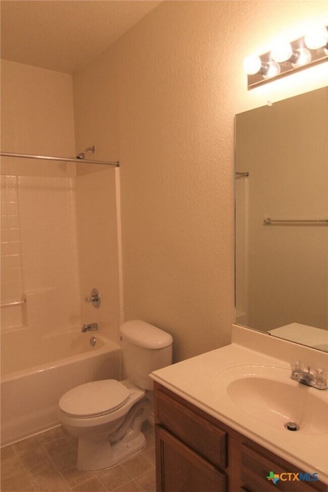 Building Photo - 341 Placid Meadow