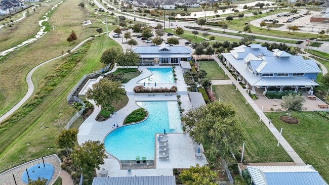 Building Photo - 5511 Orangery Ln