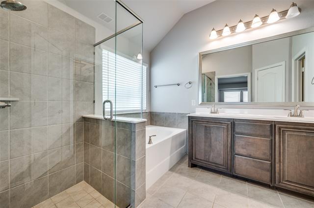 Building Photo - 1201 Timber Grove Terrace