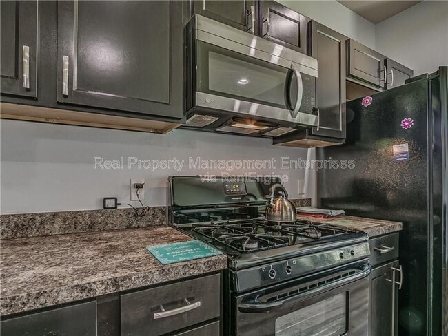 Building Photo - 1912 Autumn Way