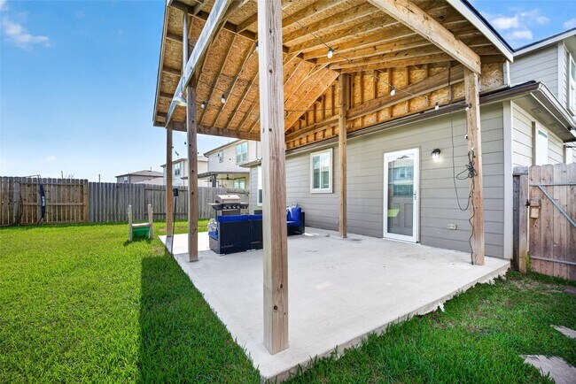 Building Photo - 7031 Hobby Wind Ridge Dr