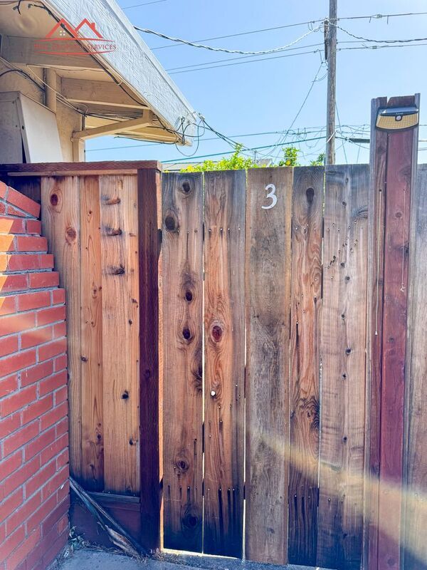 Building Photo - 1578 Albatross Dr