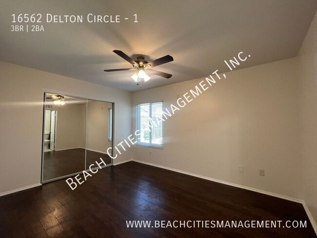 Building Photo - 16562 Delton Cir