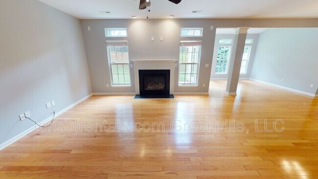 Building Photo - 106 Heavenly Way