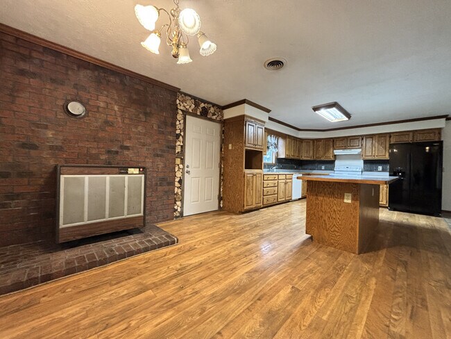 Building Photo - 1500 Murray-Kittrell Rd