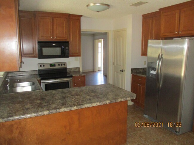 Building Photo - New Rental Listing- Lee County, GA