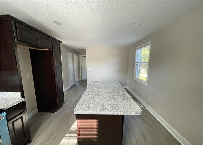 Building Photo - 984 Wolcott Ave