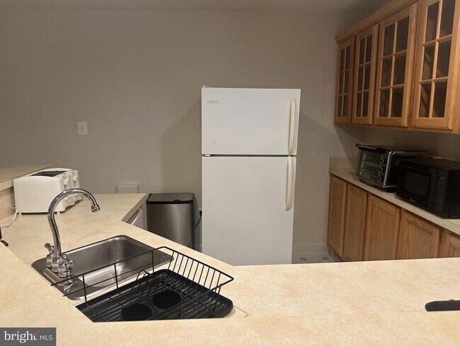 Building Photo - 7505 Redland Park Pl