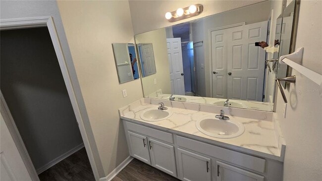 Building Photo - 2350 Blue Sapphire Cir