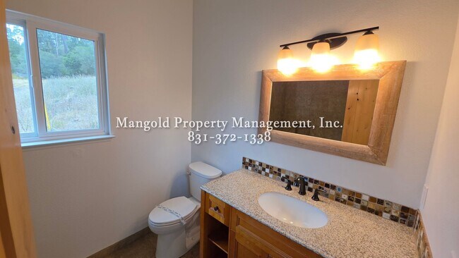 Building Photo - Fully Renovated 3BR/2.5BA at the End of a Quiet Monterey Cul-de-Sac