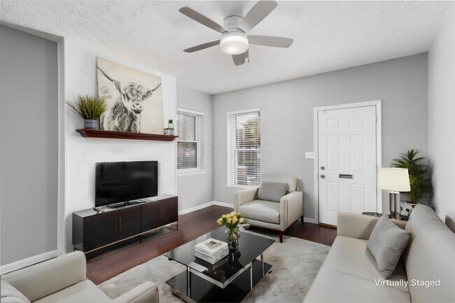 Building Photo - 848 Oak St