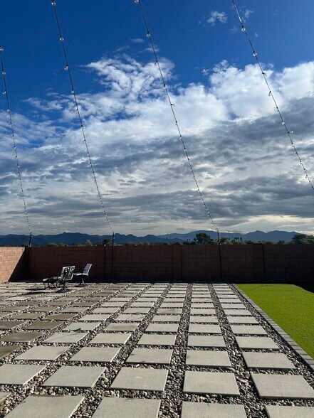 Building Photo - 13306 N Jessett Ln