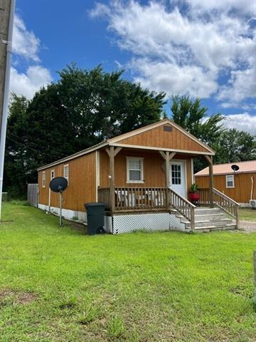 Building Photo - 306 Carson Cir