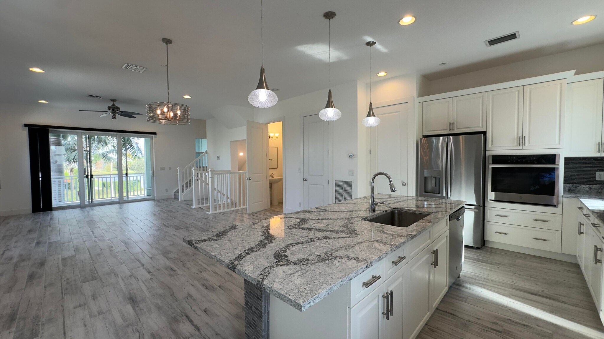 Building Photo - 12963 Alton Rd