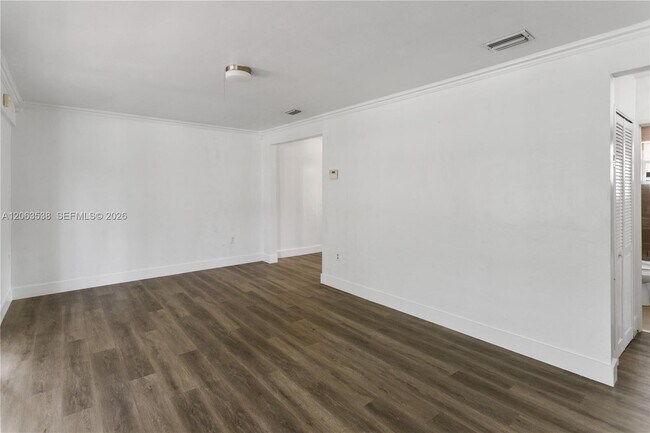 Building Photo - 511 NE 110th Terrace