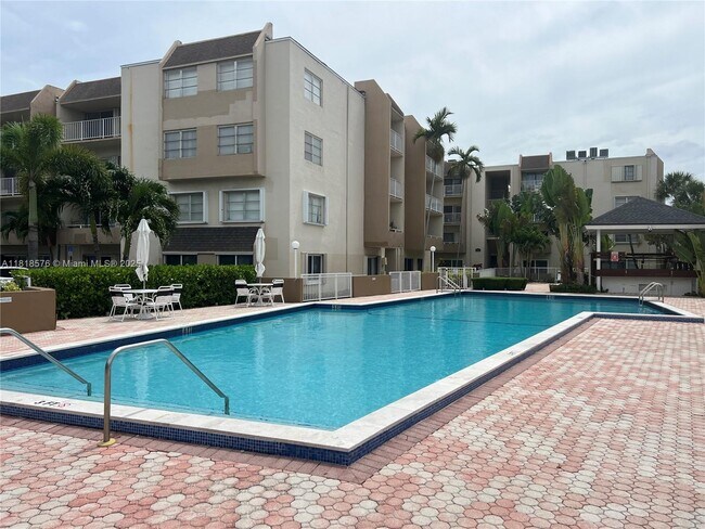 Building Photo - 7747 SW 86th St
