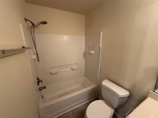 Building Photo - 12608 Rio Lindo St