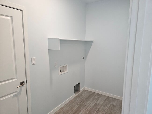 Building Photo - New San Luis AZ Rental with landscaping and fenced lot - 3 Bedrooms