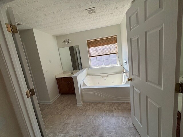 Building Photo - 819 Roxholly Ln