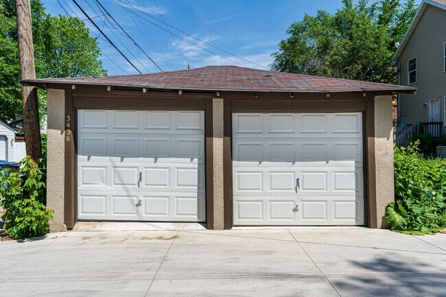 Building Photo - 3436 Stevens Ave