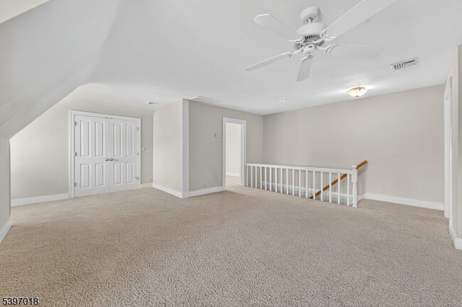 Building Photo - 94 Midland Ave