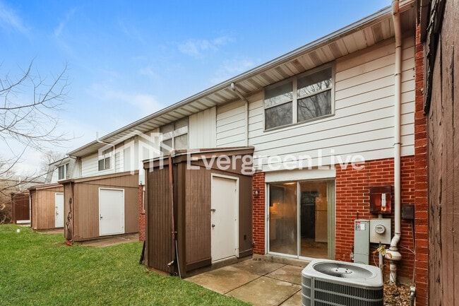 Building Photo - 7737 Mt Hood